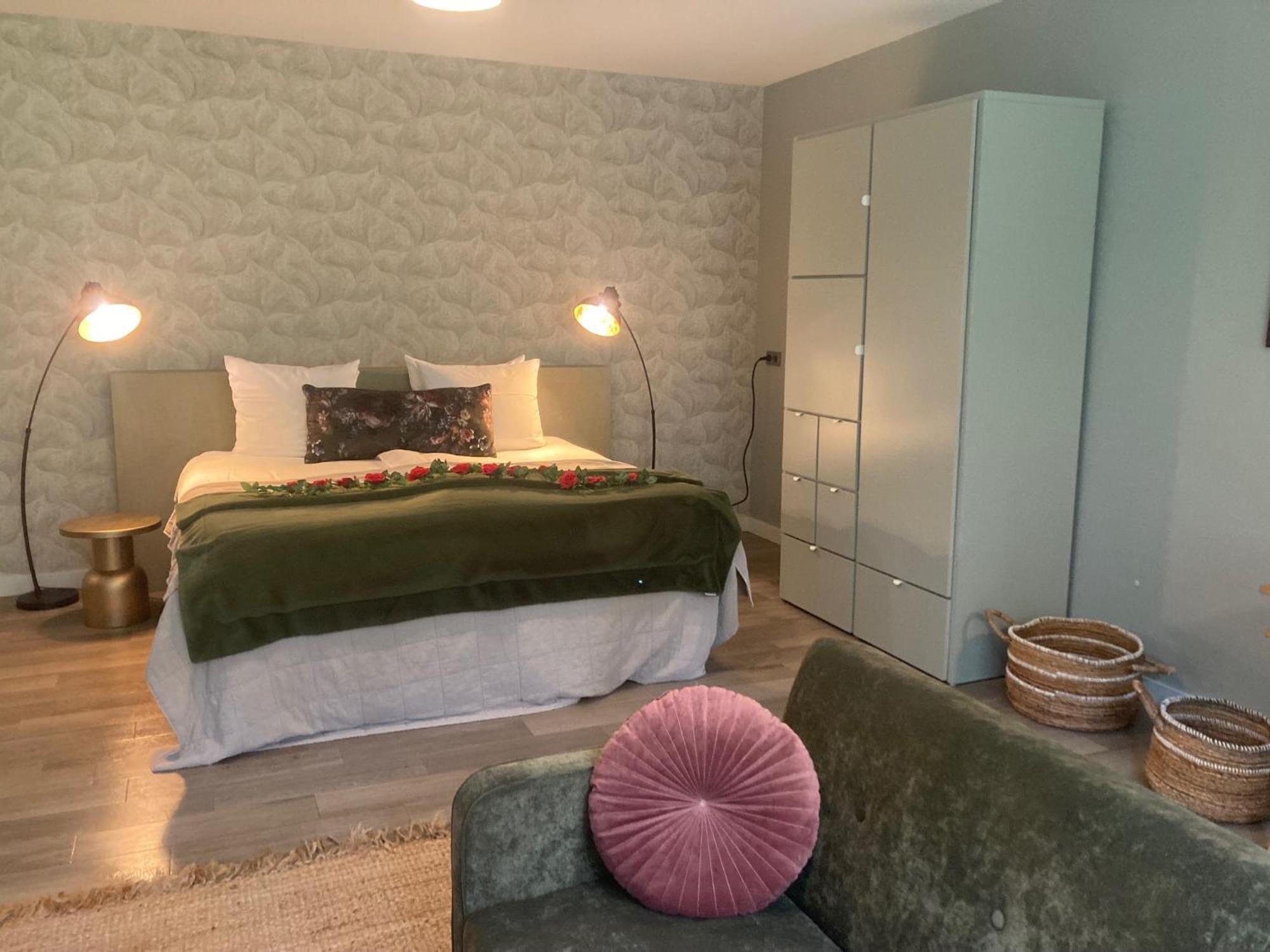 Boutique Hotel Bed&Bos Best Bagian luar foto